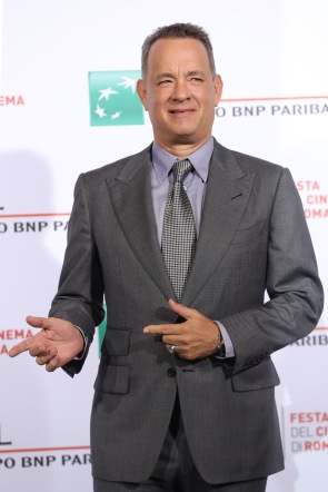 ROME, ITALY - OCTOBER 13: Tom Hanks attends a photocall on October 13, 2016 in Rome, Italy. (Photo by Vittorio Zunino Celotto/Getty Images) *** Local Caption *** Tom Hanks